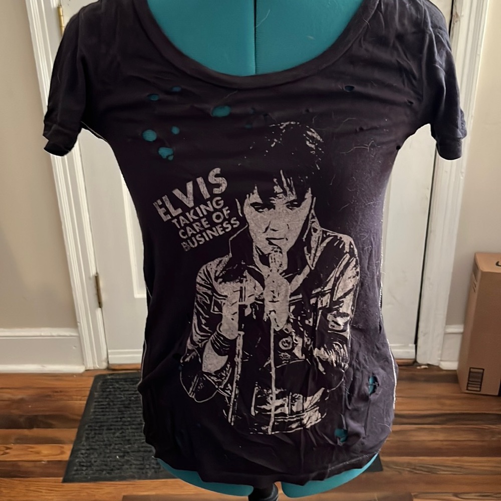 Elvis Taking Care of Business distress tee